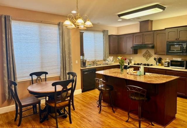 9635 N Matus Ave, Fresno, CA 93720