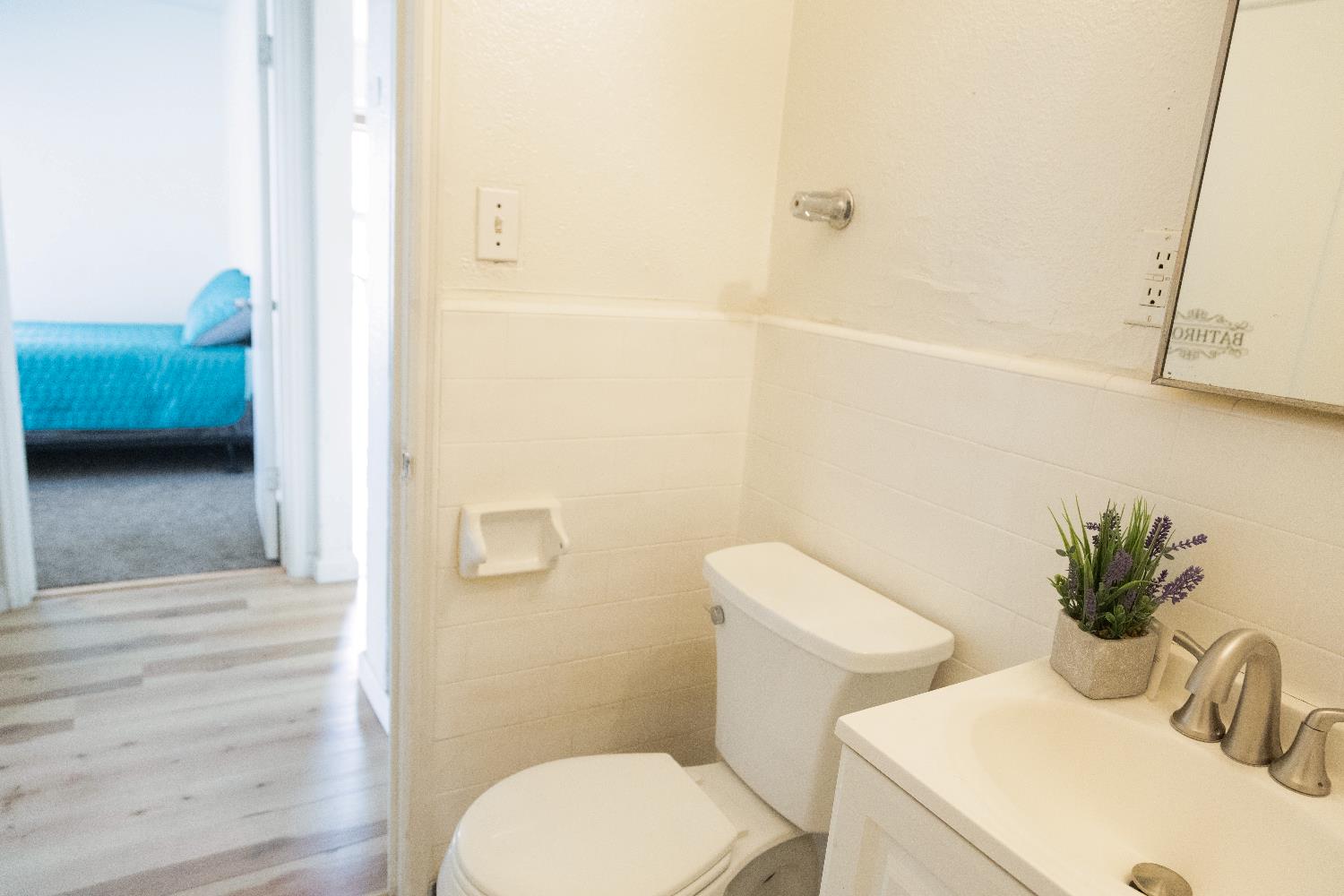 2428 S Poppy Ave, Fresno, CA 93706