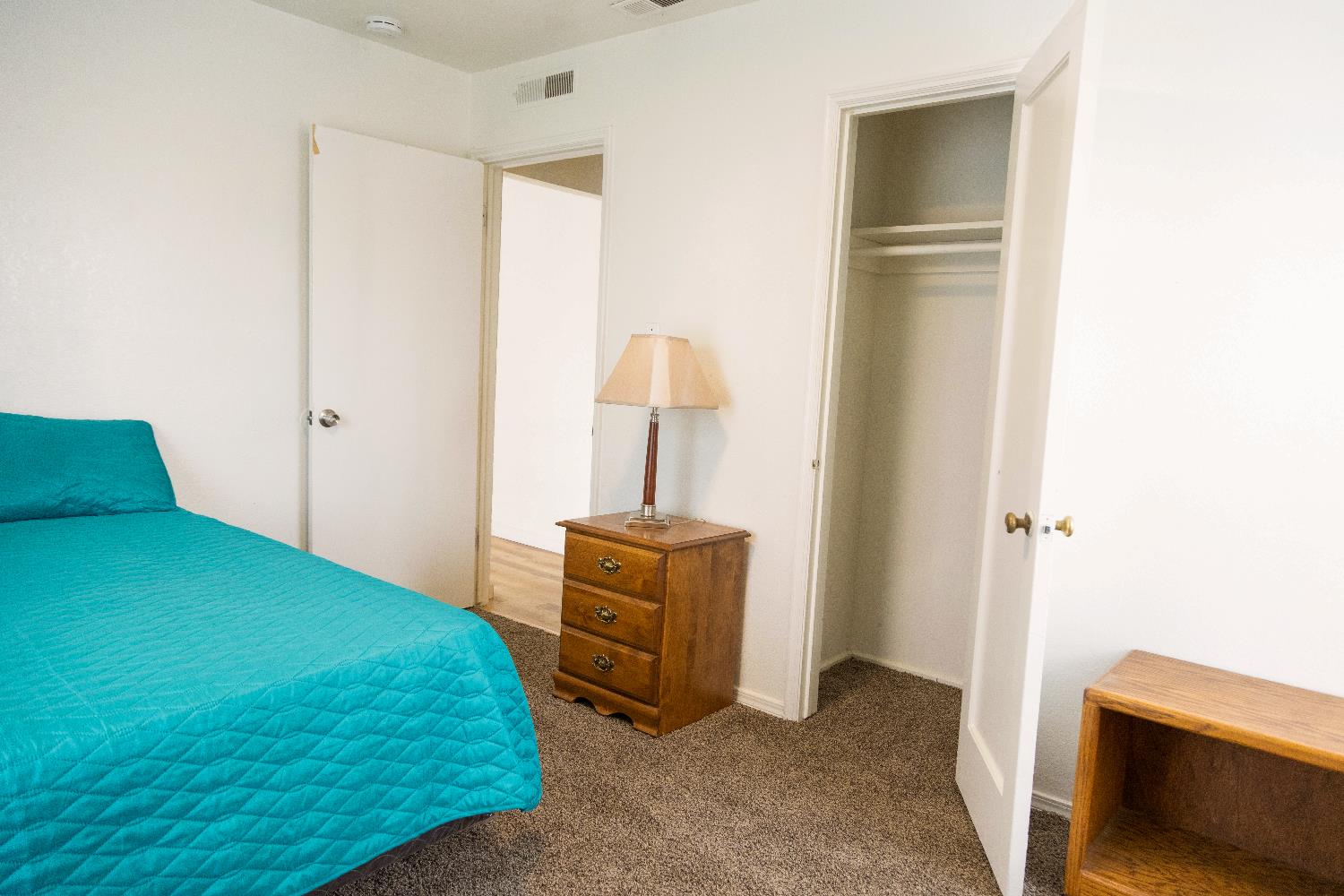 2428 S Poppy Ave, Fresno, CA 93706