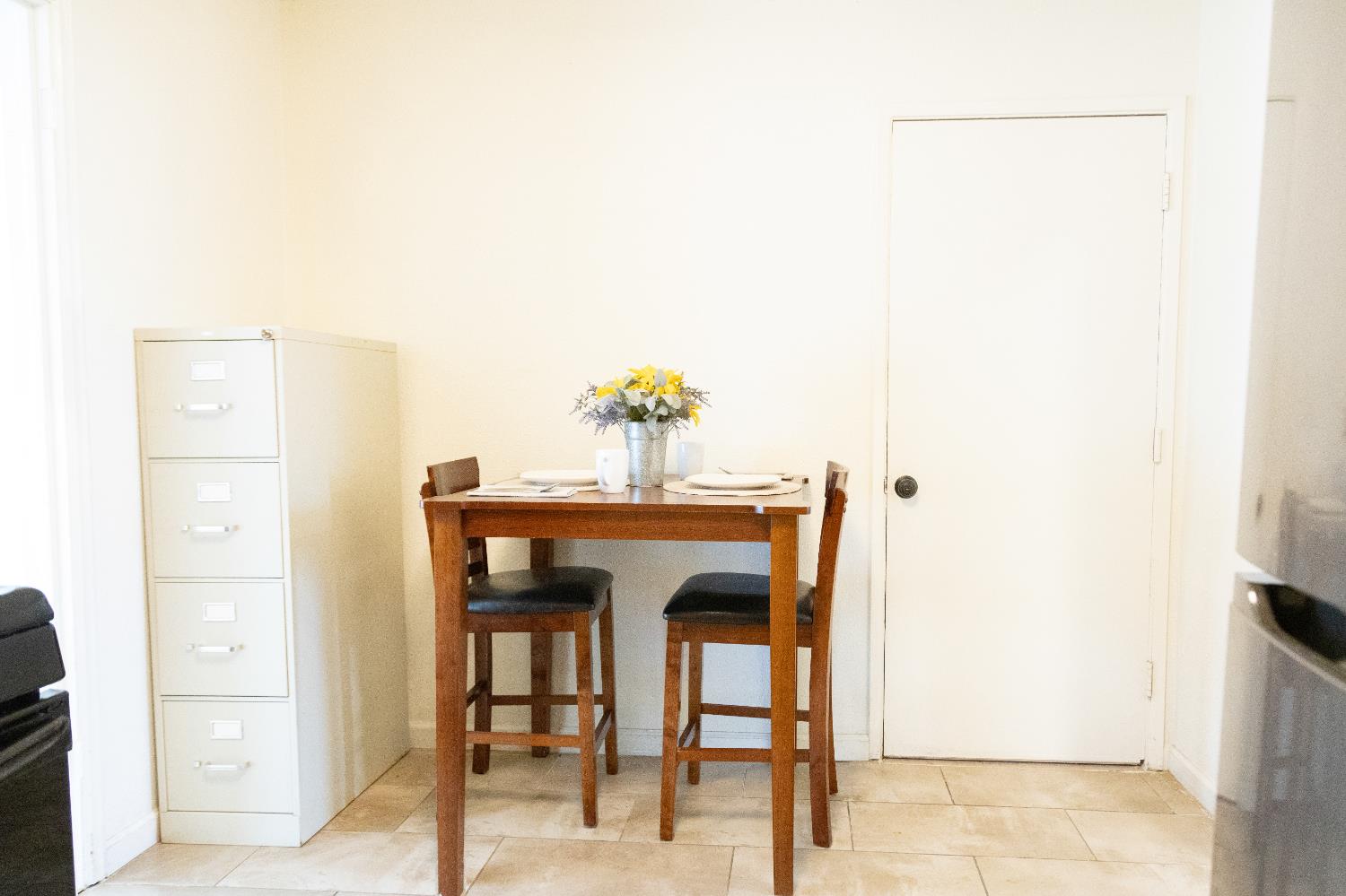 2428 S Poppy Ave, Fresno, CA 93706