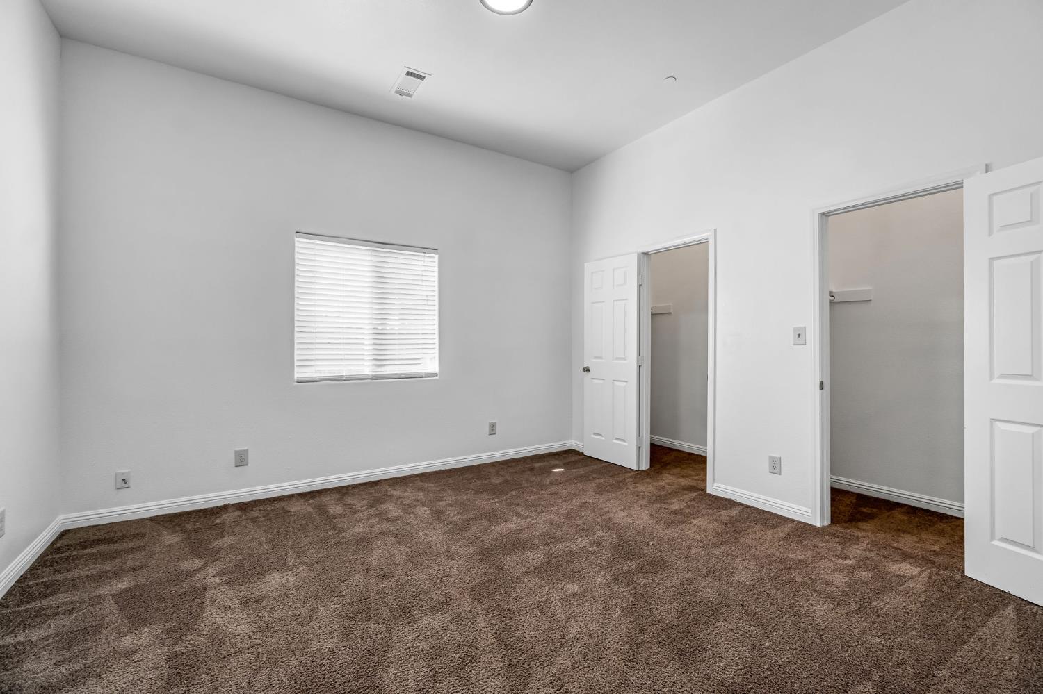 4863 N Doon Way, Fresno, CA 93726