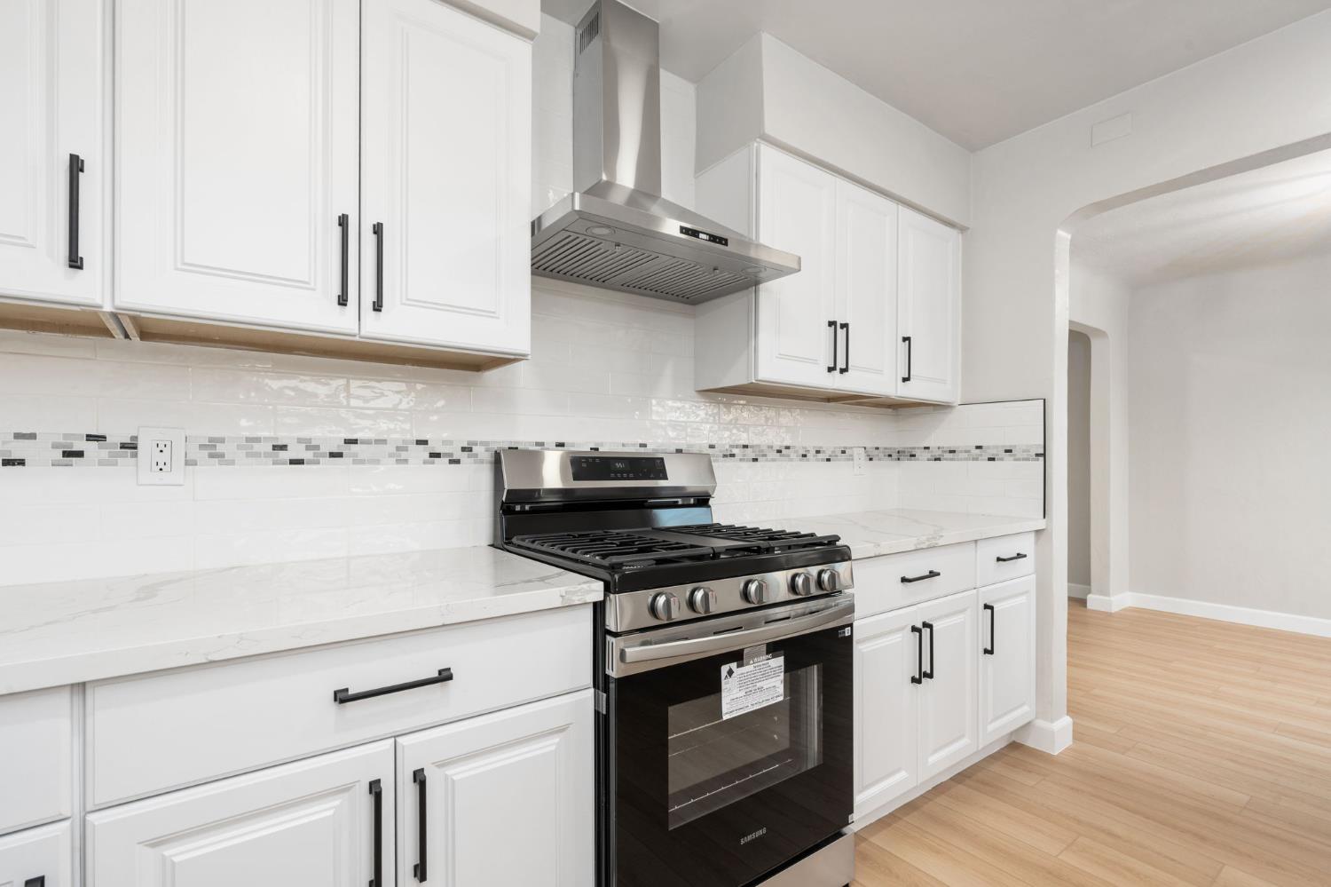 1115 E Cornell Ave, Fresno, CA 93704