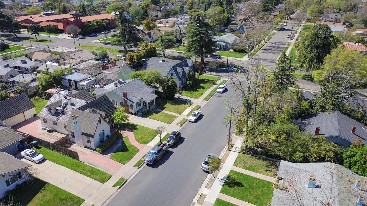 624 E Vassar Ave, Fresno, CA 93704