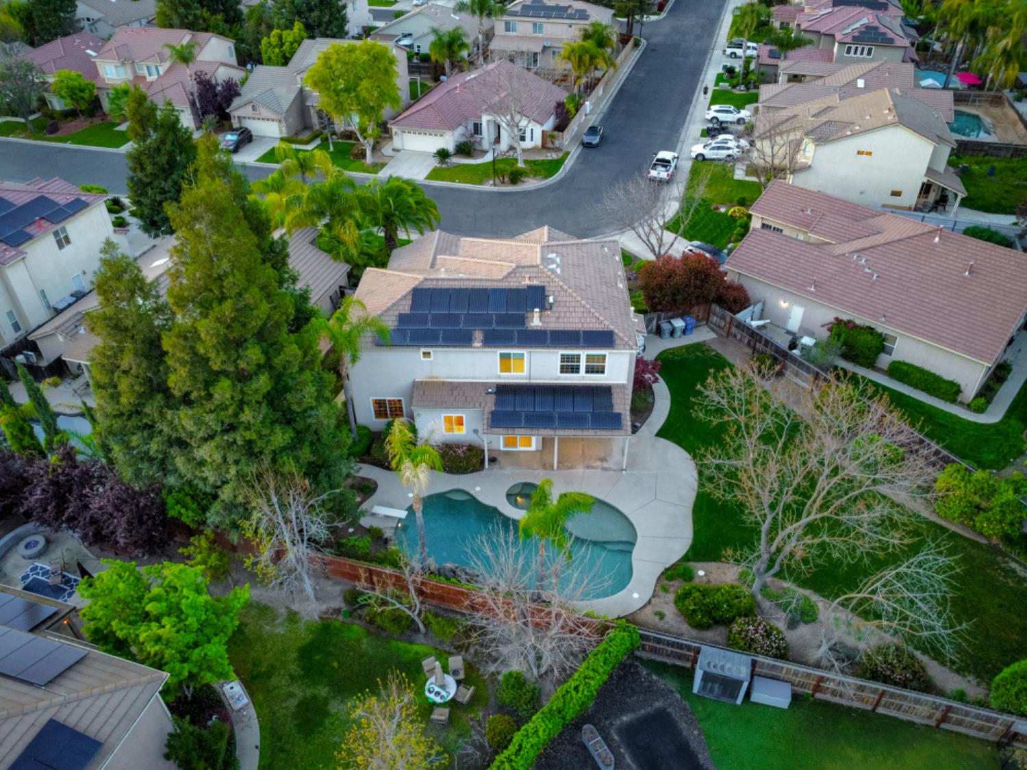 2719 E Spice Way, Fresno, CA 93720