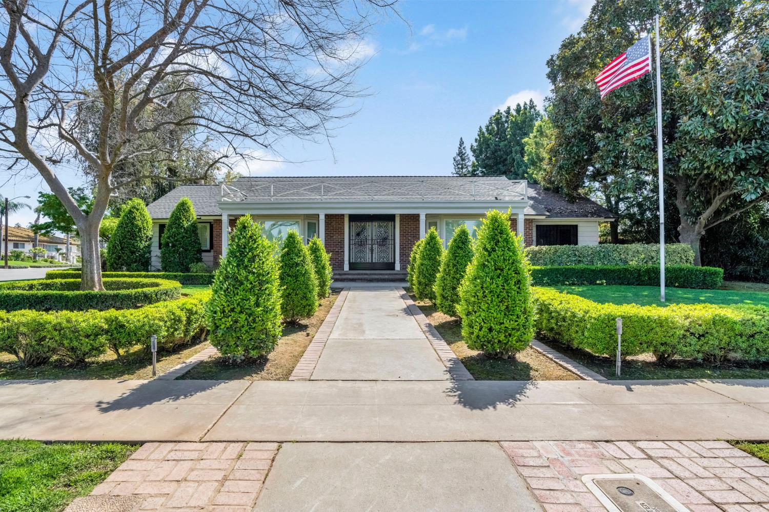 1411 W Sample Ave, Fresno, CA 93711