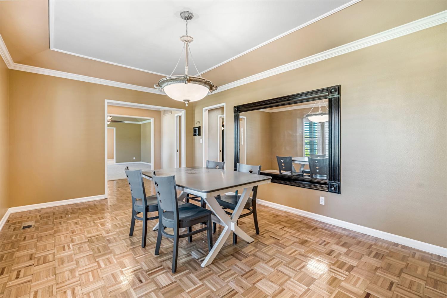 1411 W Sample Ave, Fresno, CA 93711