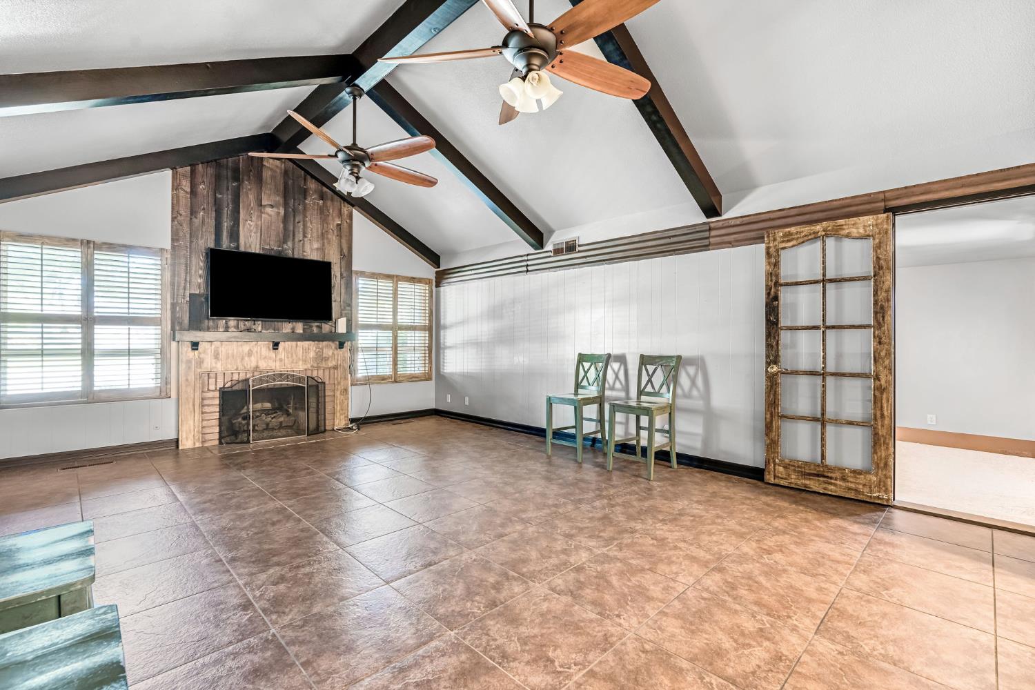 1411 W Sample Ave, Fresno, CA 93711