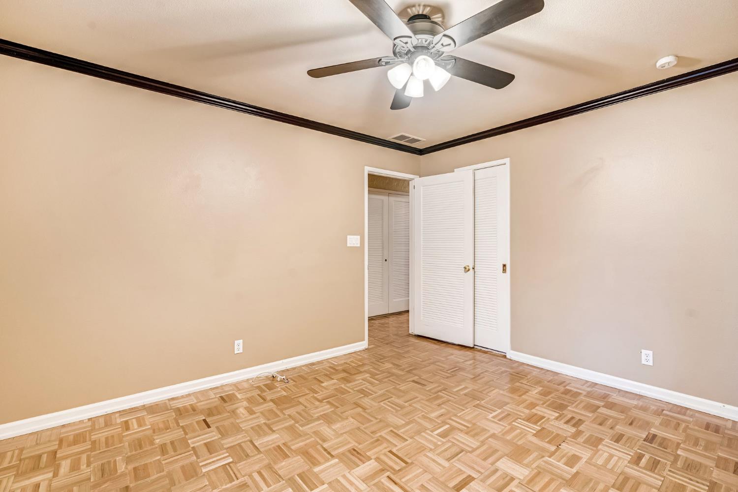 1411 W Sample Ave, Fresno, CA 93711