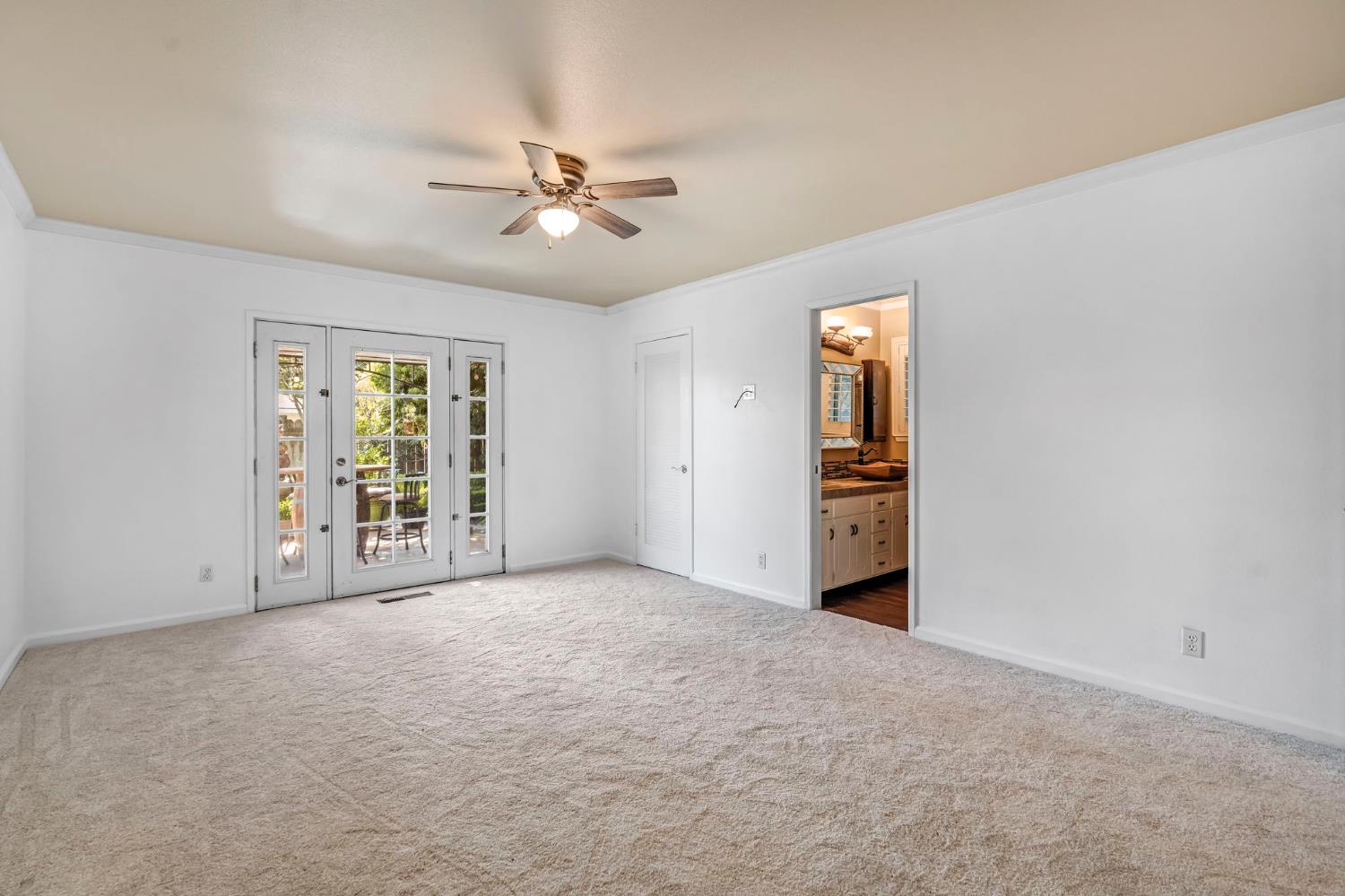 1411 W Sample Ave, Fresno, CA 93711