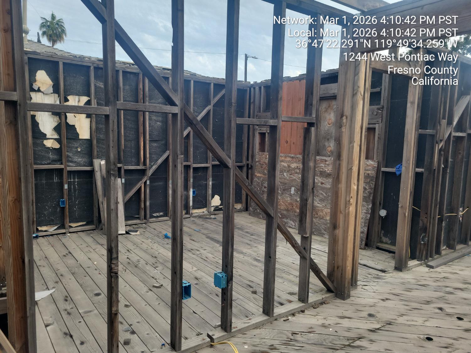 1244 W Pontiac Way, Fresno, CA 93705