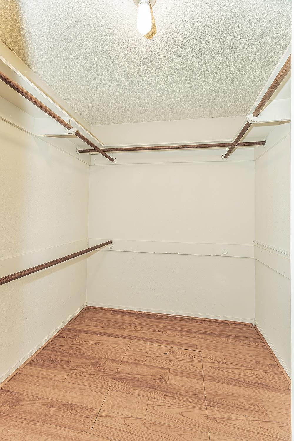 6740 N Harrison Ave, Fresno, CA 93711