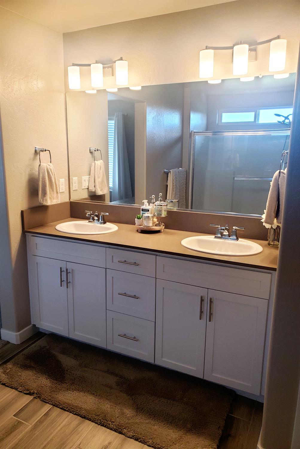 4219 N Reed Ave, Fresno, CA 93723