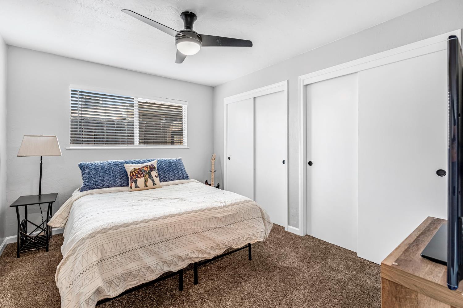 3267 W Rialto Ave, Fresno, CA 93722