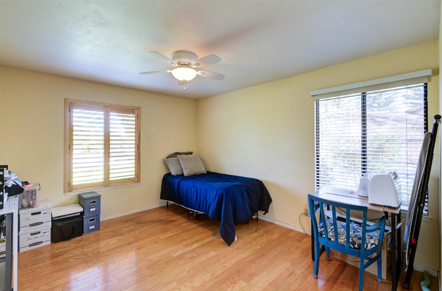 1359 W Moraga Rd, Fresno, CA 93711