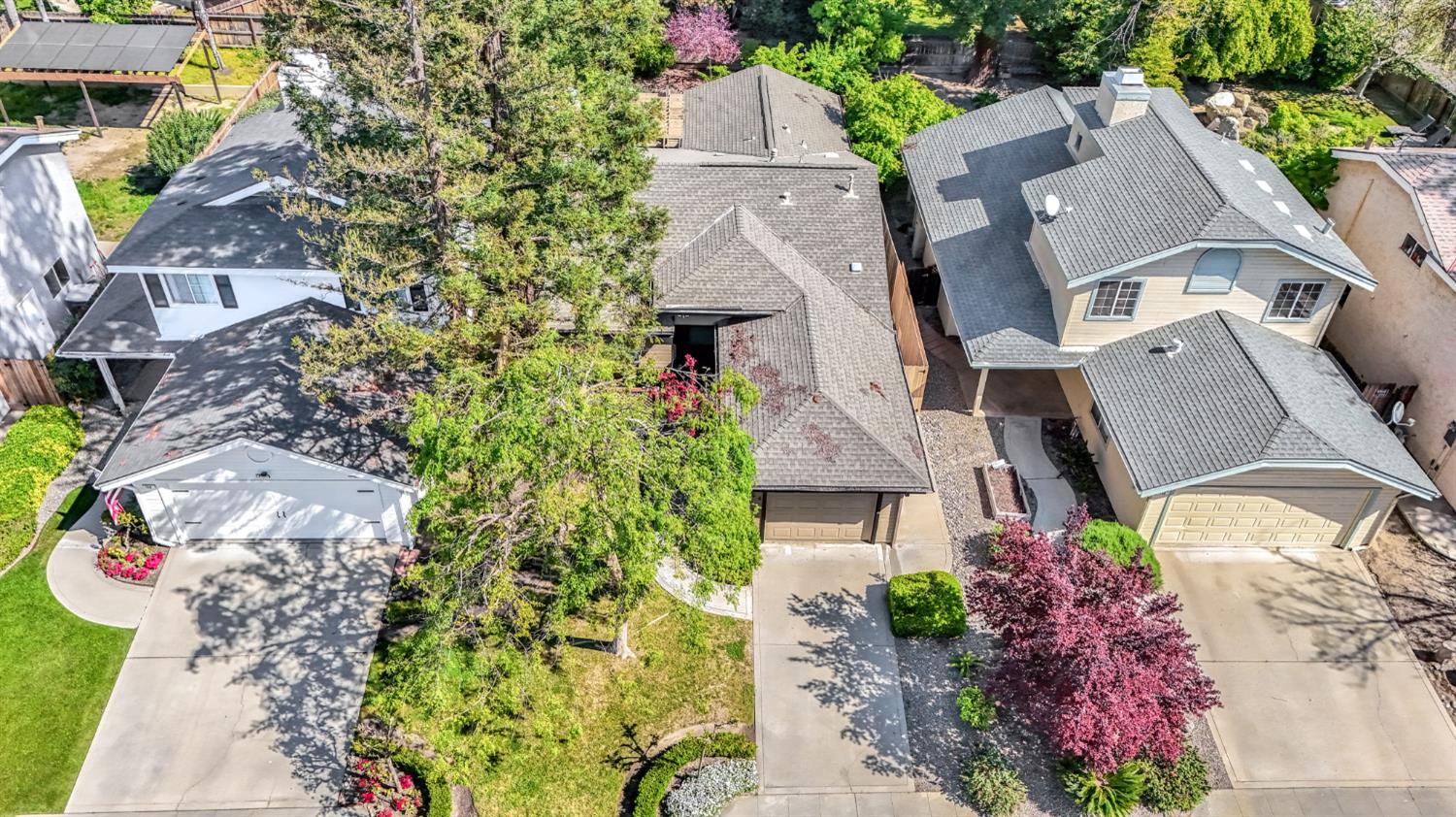 754 E Robin Ln, Fresno, CA 93730