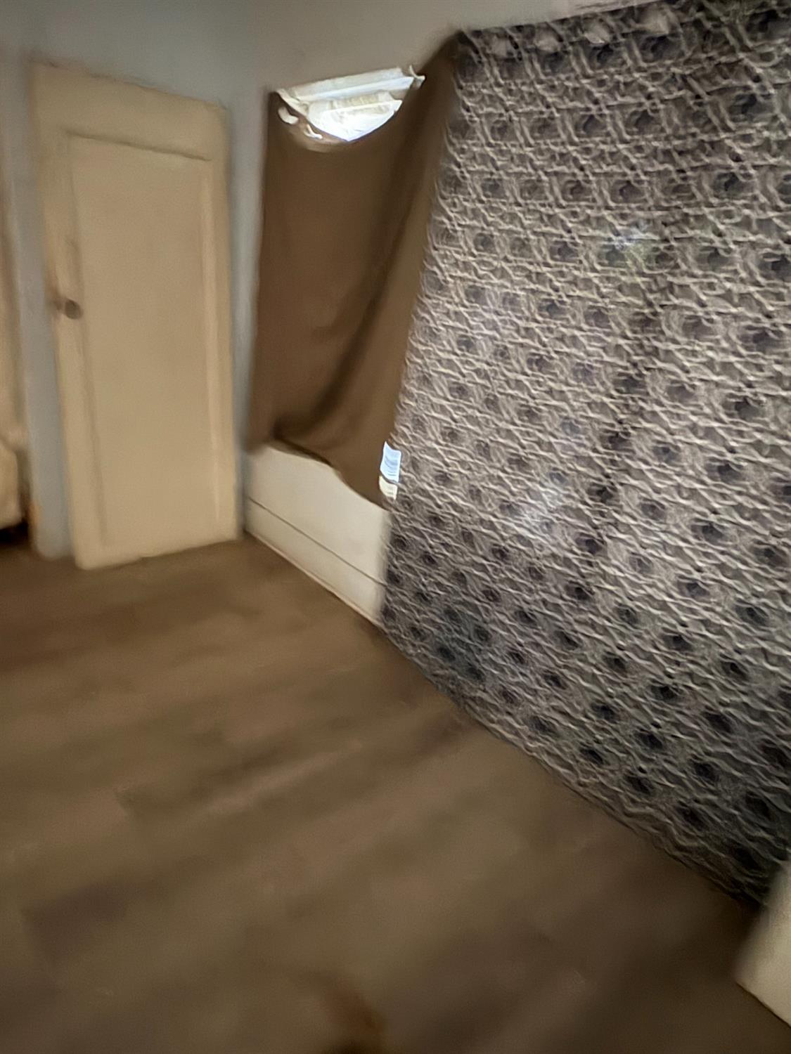 611 E Kearney Blvd, Fresno, CA 93706