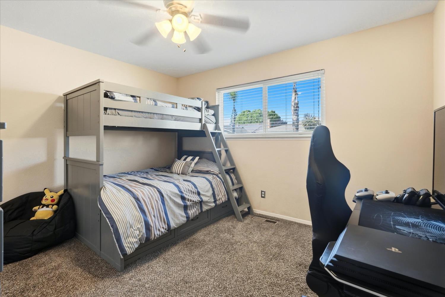 6721 N Harrison Ave, Fresno, CA 93711