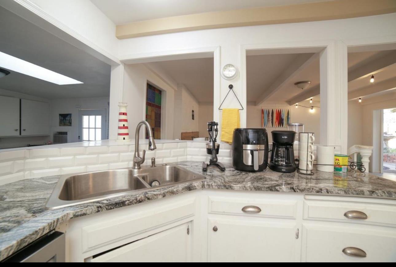 5543 N 7Th St, Fresno, CA 93710