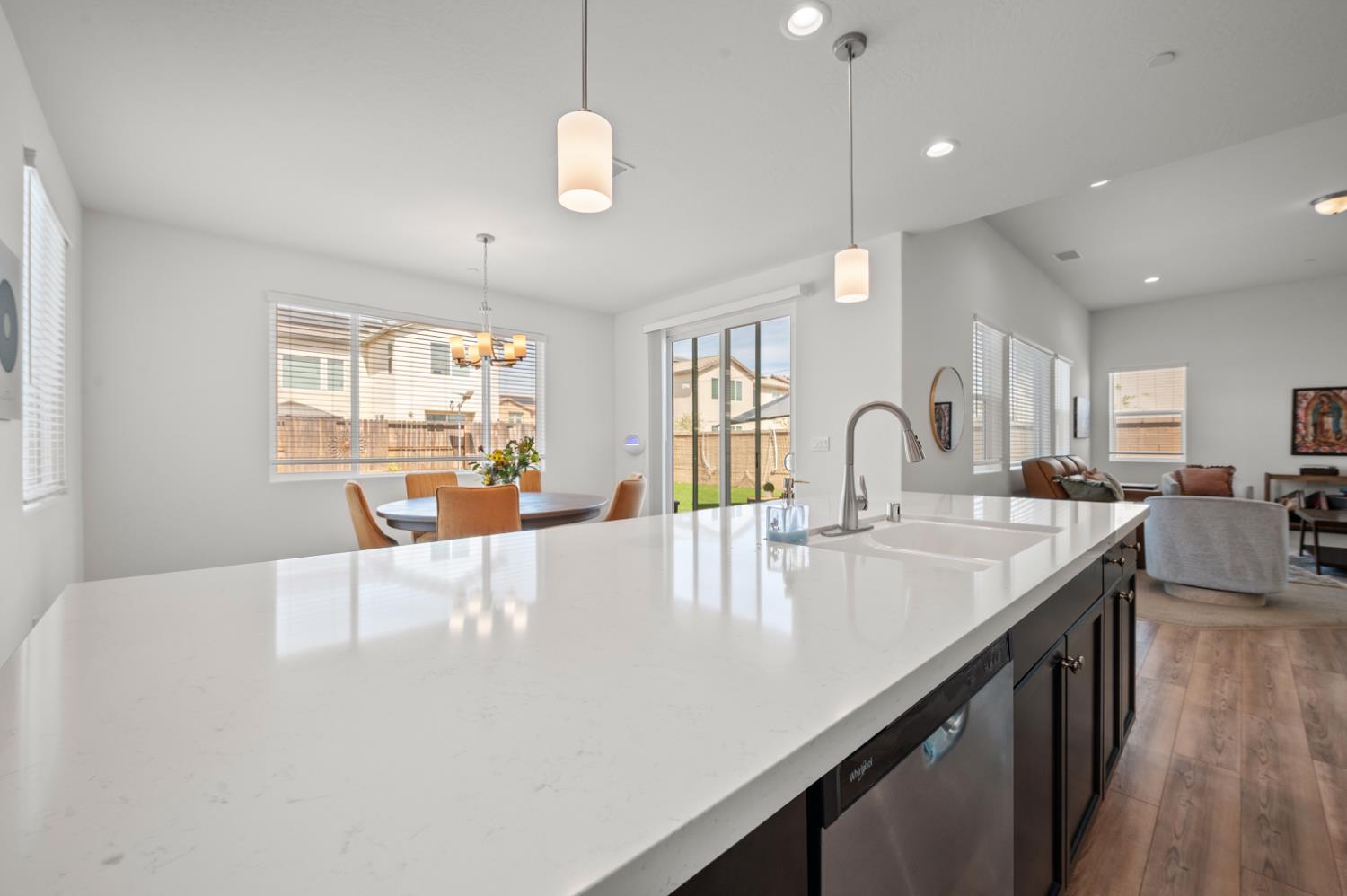 6254 W Holland Ave, Fresno, CA 93723