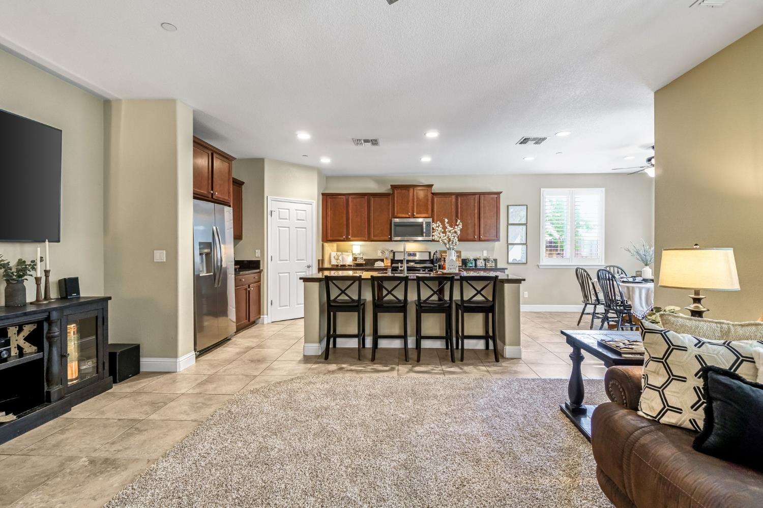 7265 E Yale Ave, Fresno, CA 93737