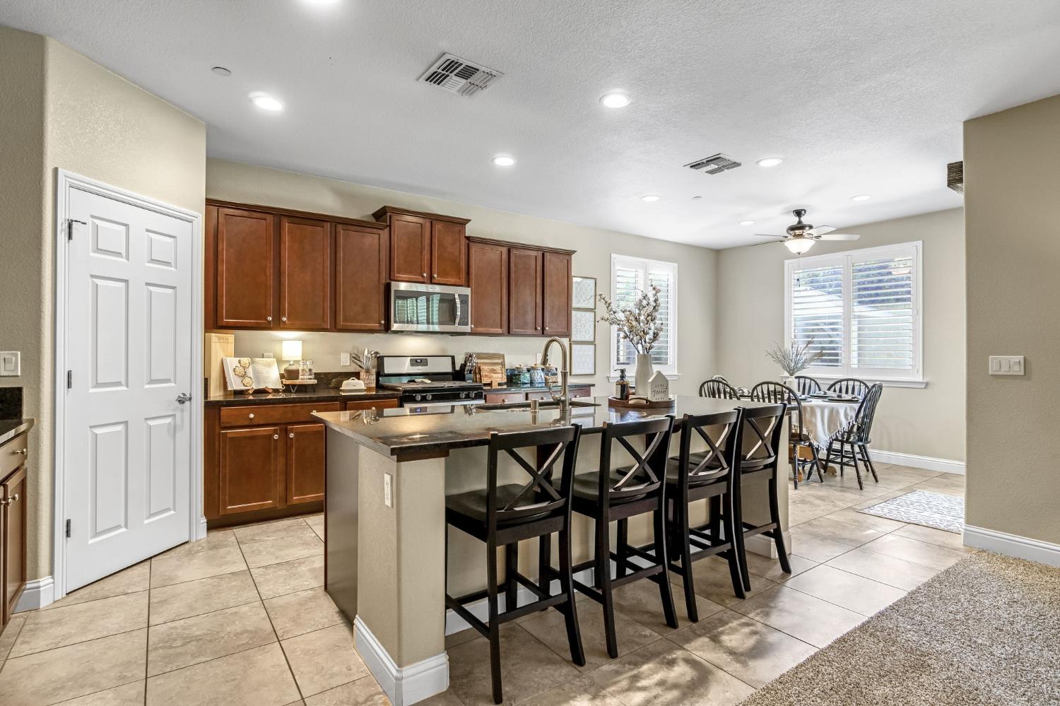 7265 E Yale Ave, Fresno, CA 93737