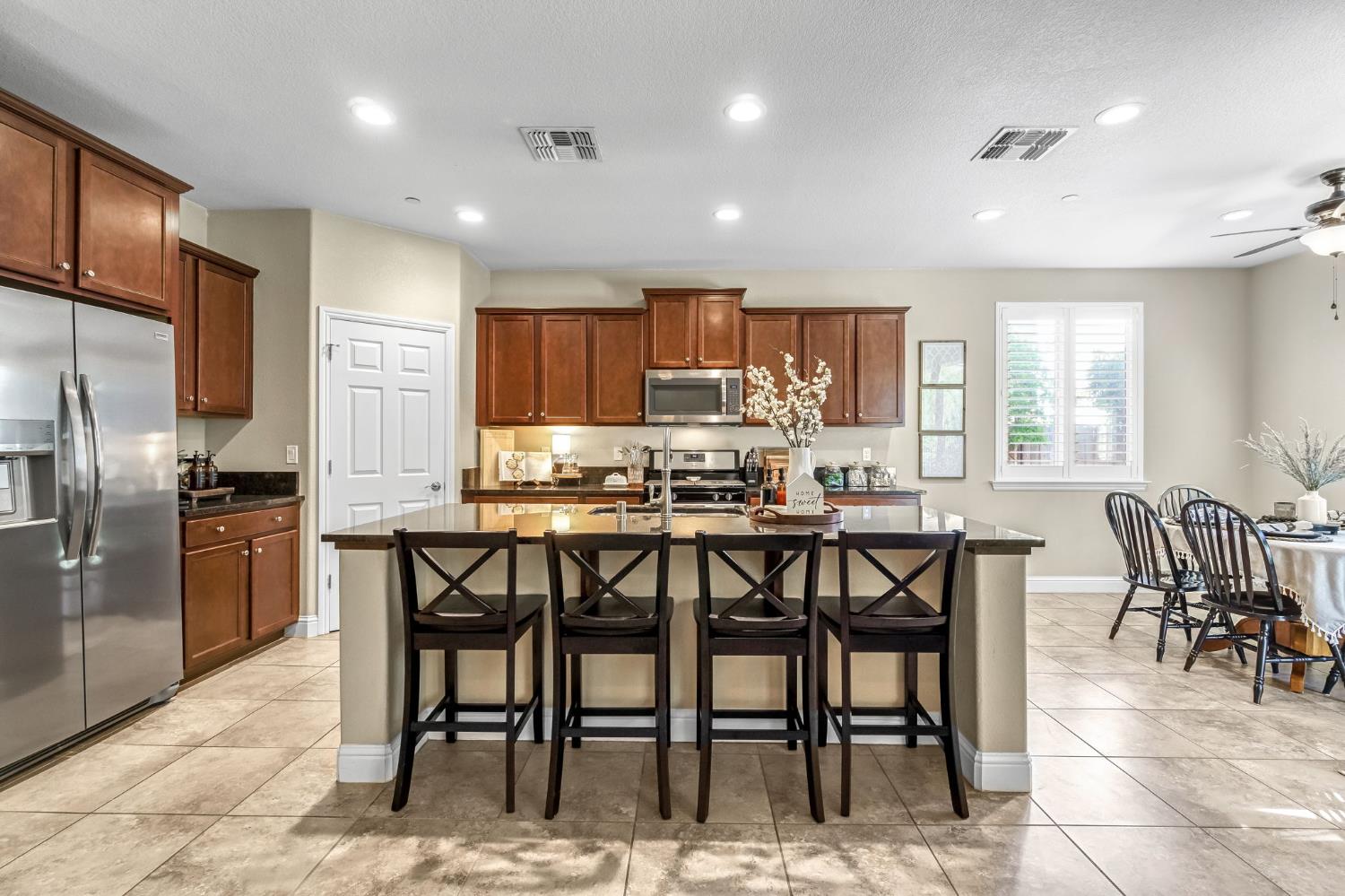 7265 E Yale Ave, Fresno, CA 93737