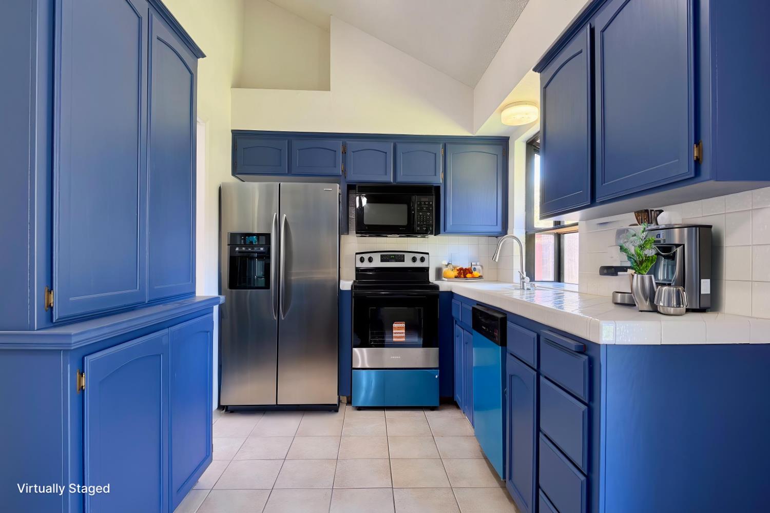 1910 E Eclipse Ave, Fresno, CA 93720