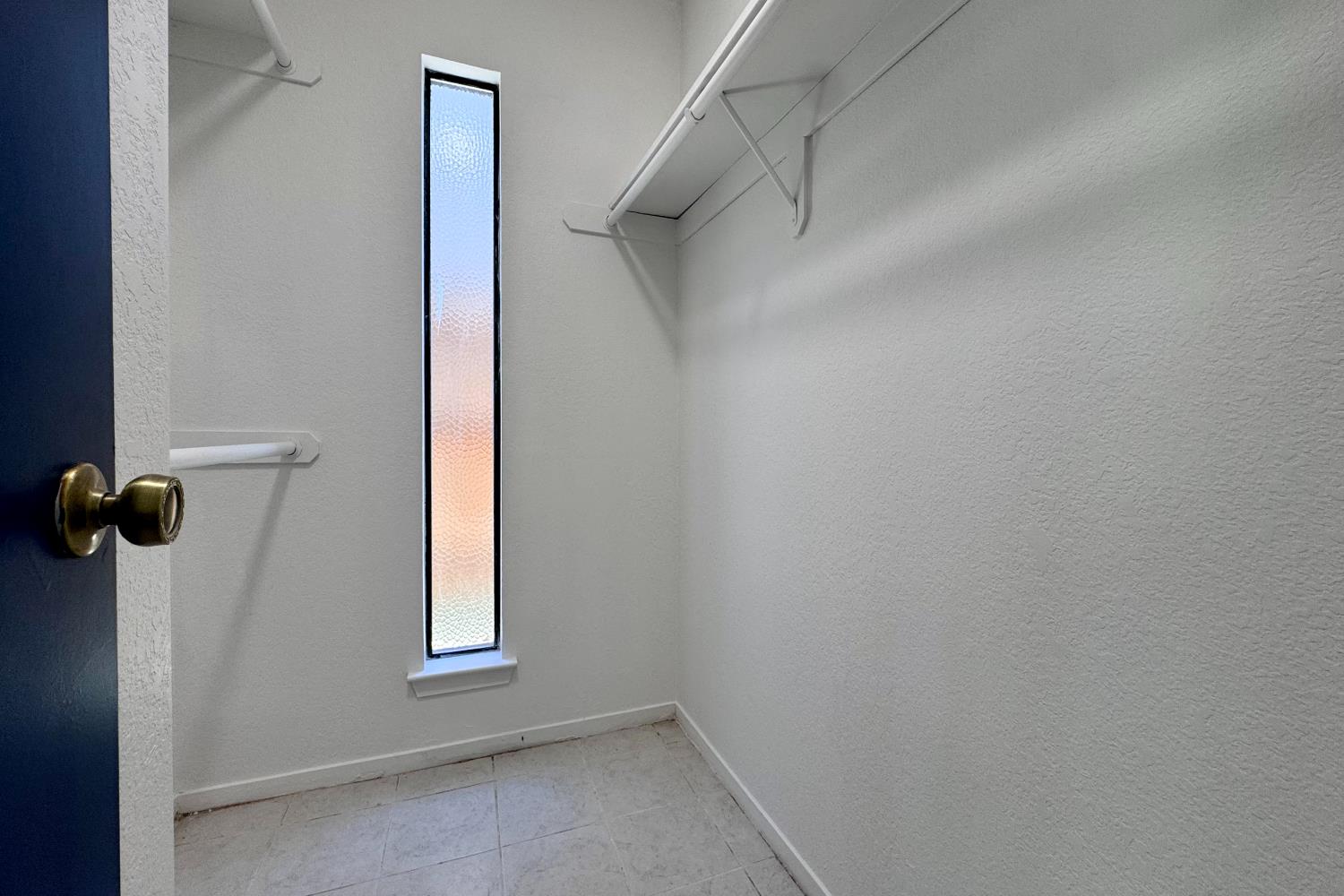 1910 E Eclipse Ave, Fresno, CA 93720