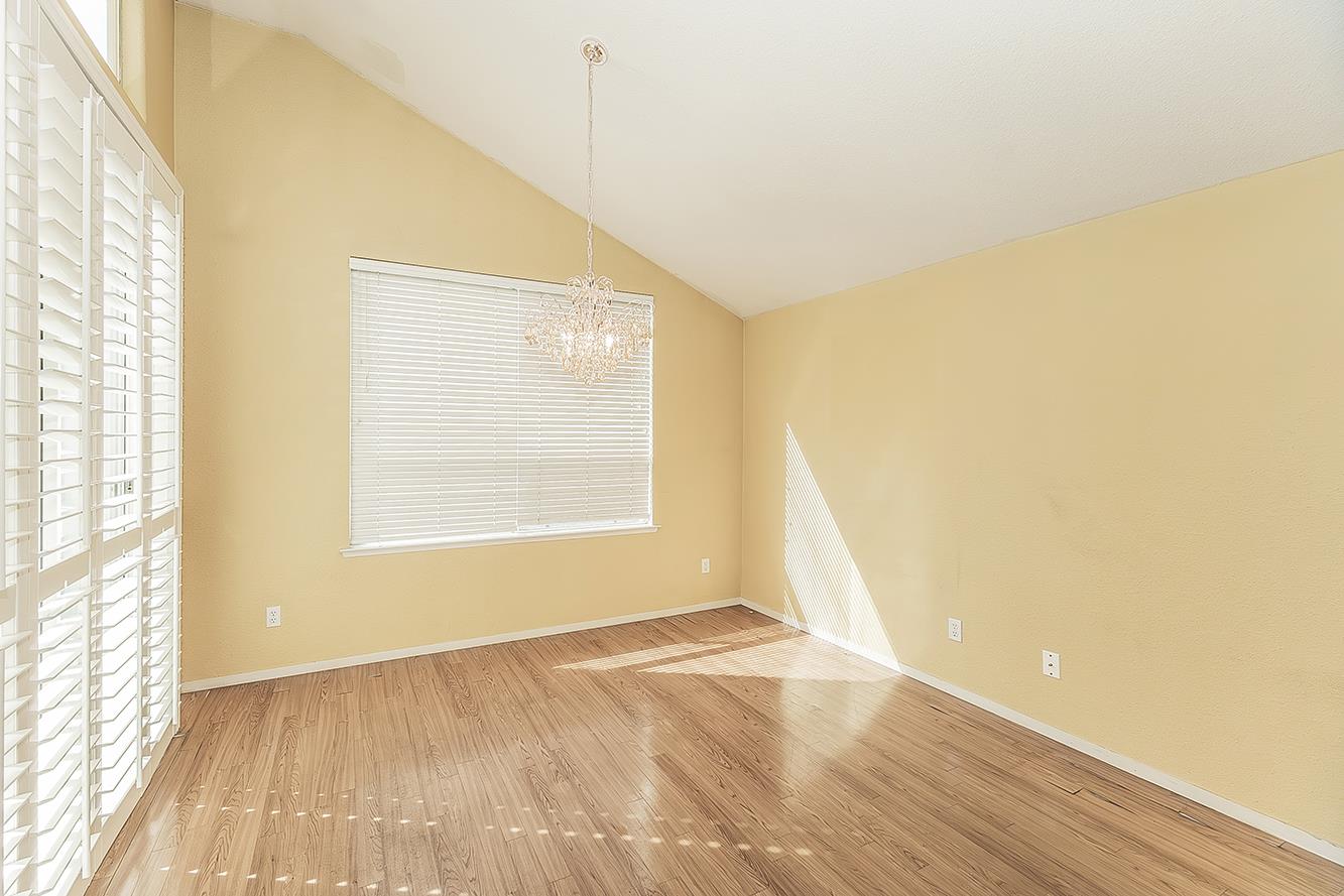 6173 W Pinedale Ave, Fresno, CA 93722