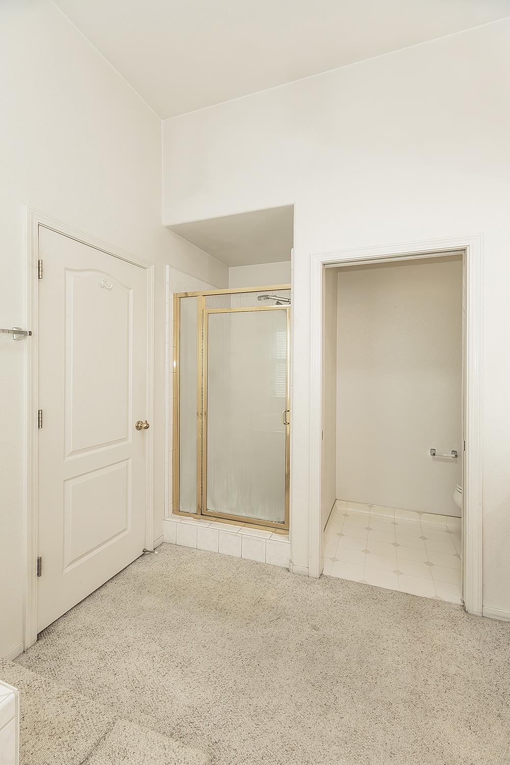 6173 W Pinedale Ave, Fresno, CA 93722