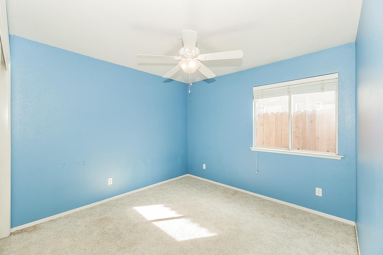 6173 W Pinedale Ave, Fresno, CA 93722