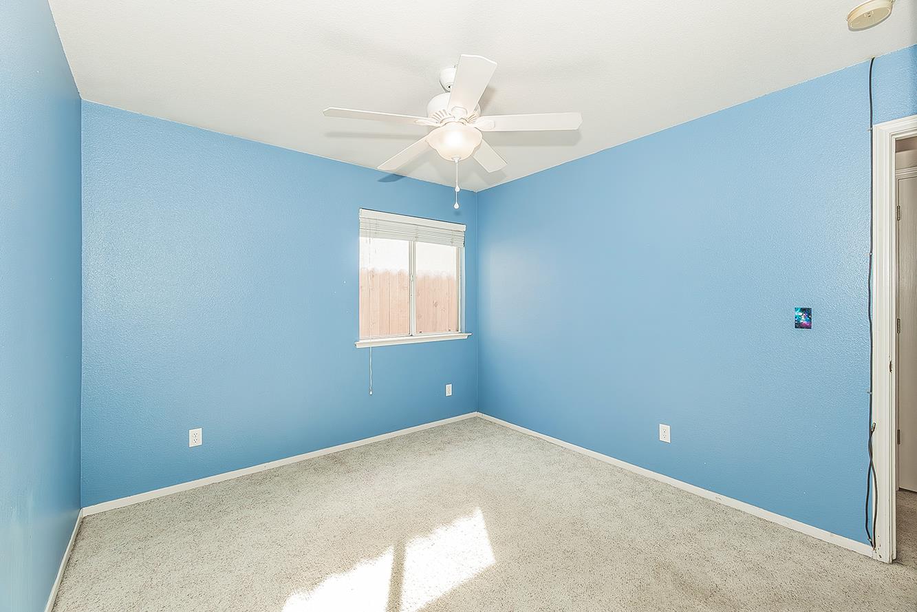 6173 W Pinedale Ave, Fresno, CA 93722