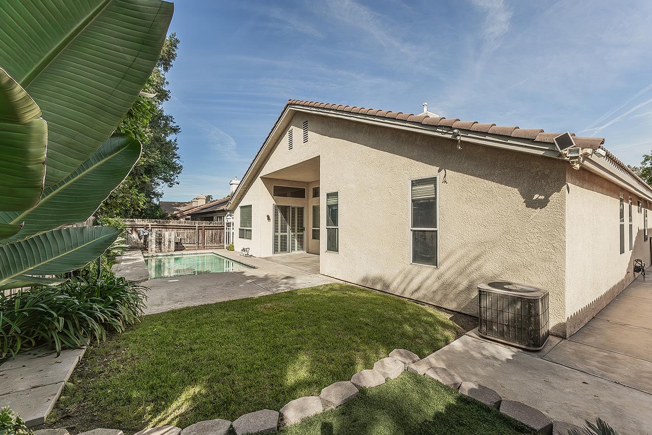 6173 W Pinedale Ave, Fresno, CA 93722