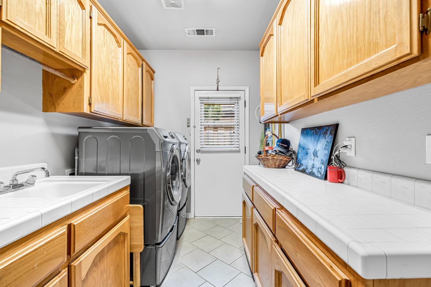 5035 W Birch Ave, Fresno, CA 93722