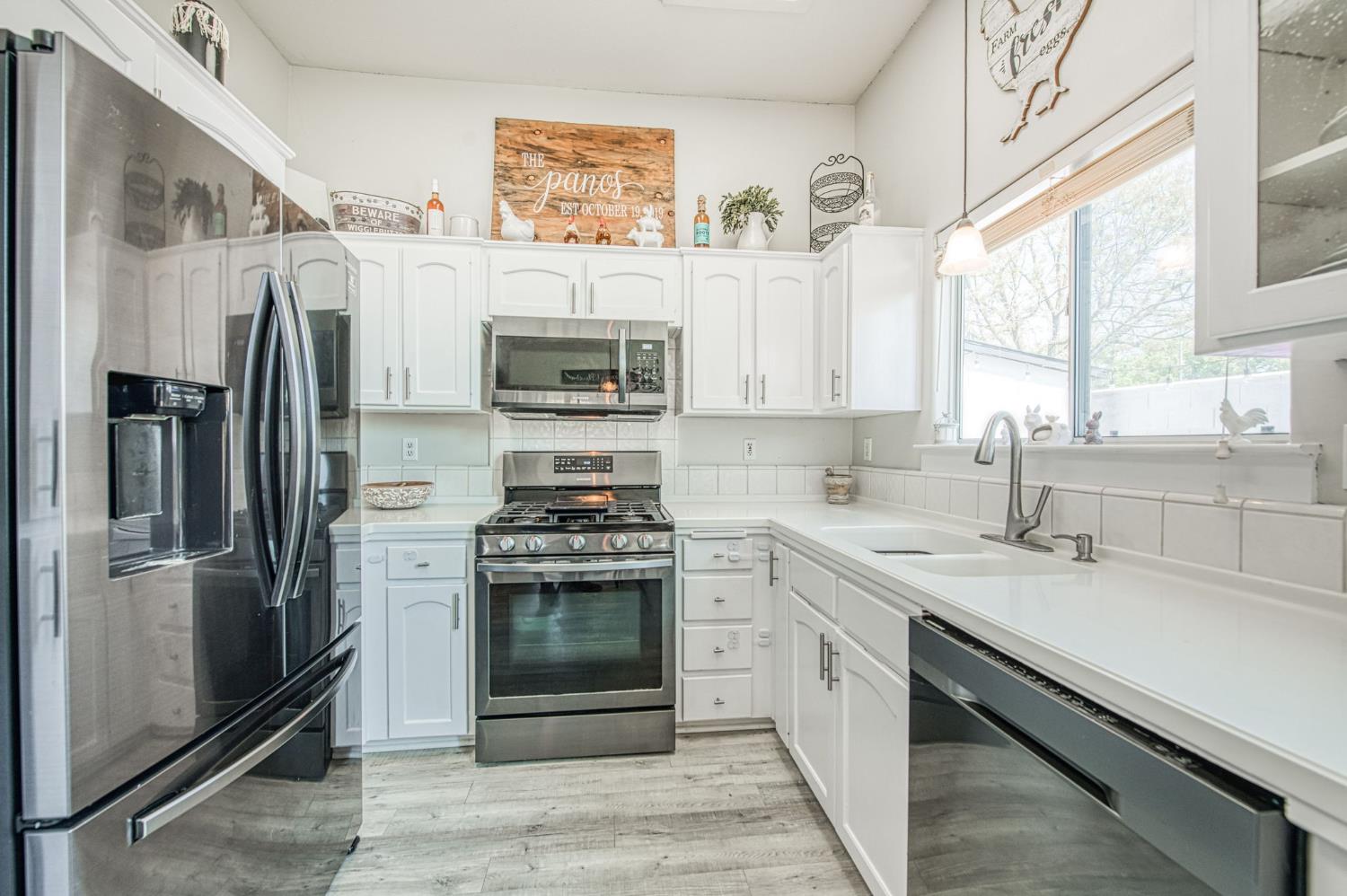 7502 N Trellis, Fresno, CA 93720