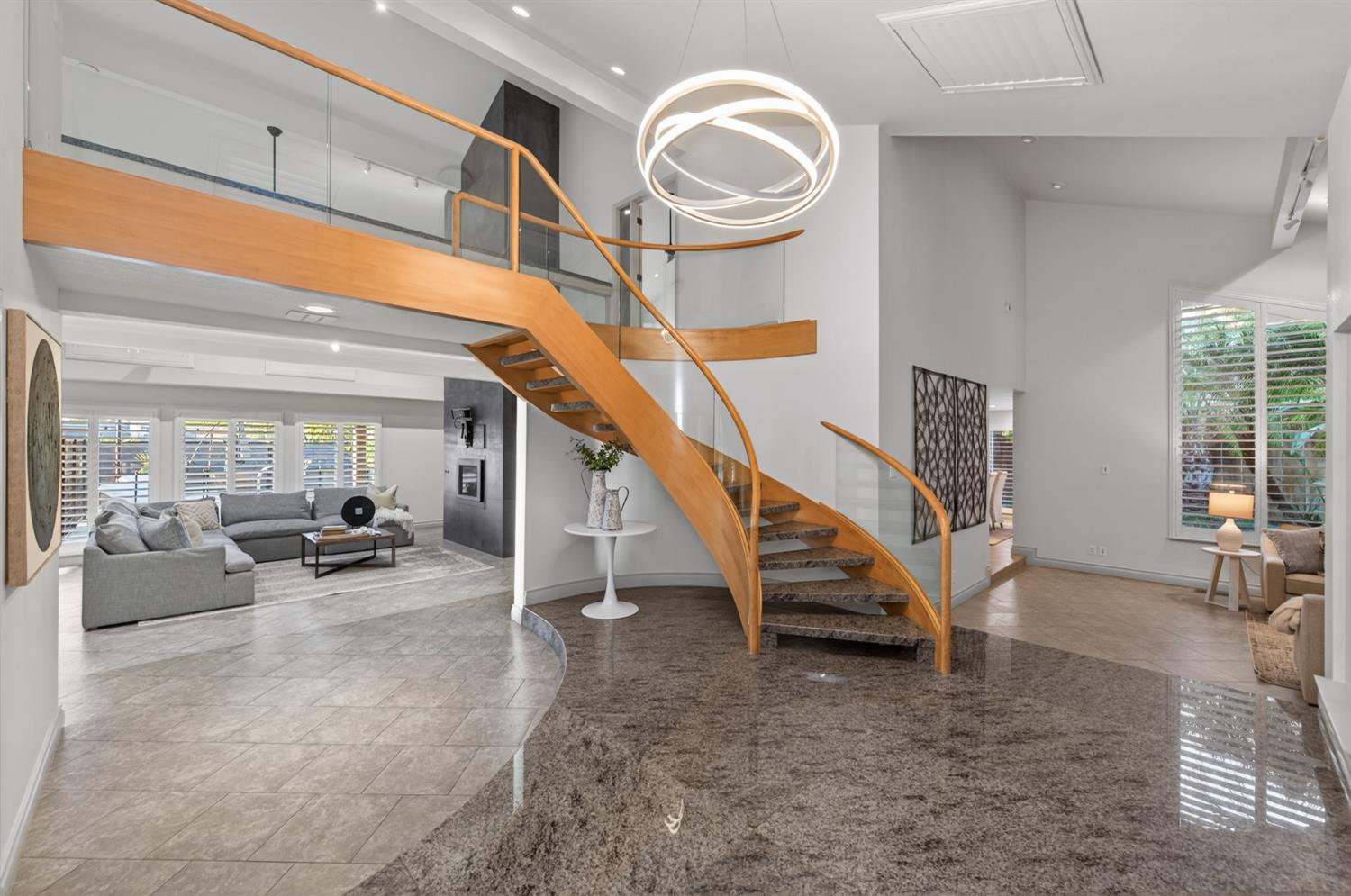 2788 W Bluff Ave, Fresno, CA 93711