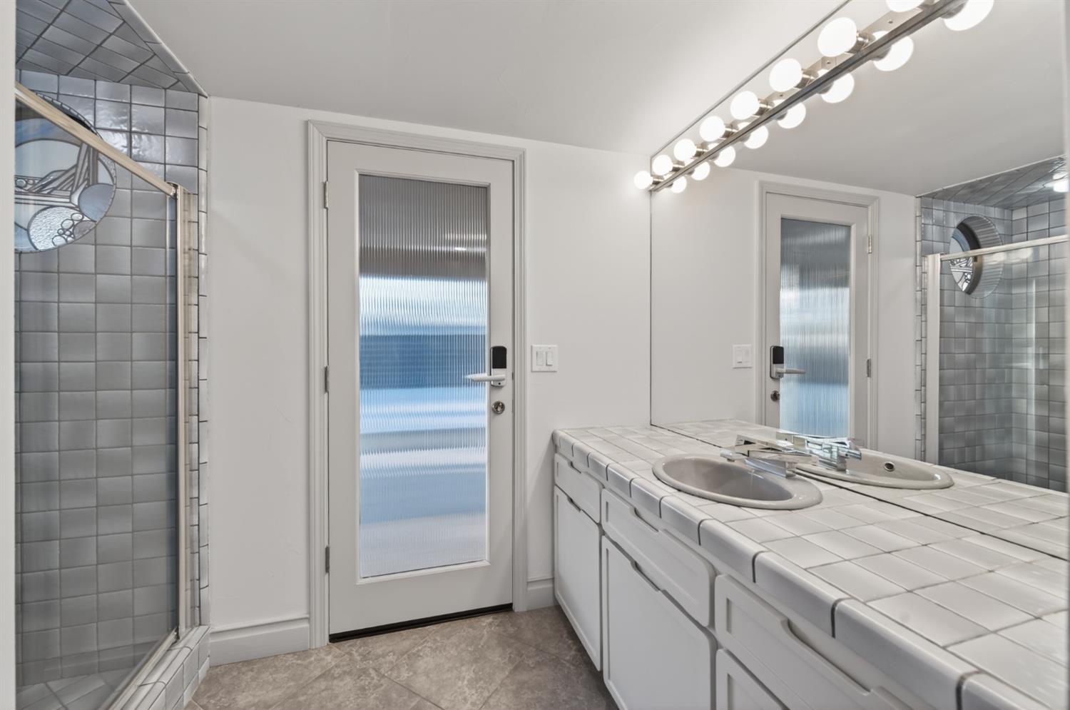 2788 W Bluff Ave, Fresno, CA 93711