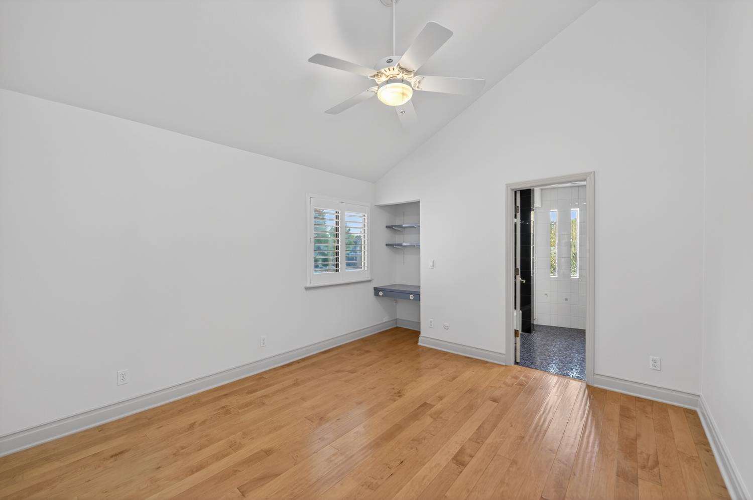 2788 W Bluff Ave, Fresno, CA 93711