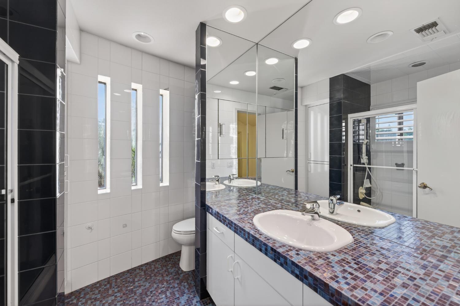 2788 W Bluff Ave, Fresno, CA 93711