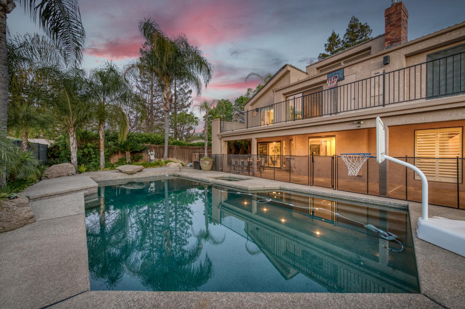 2788 W Bluff Ave, Fresno, CA 93711