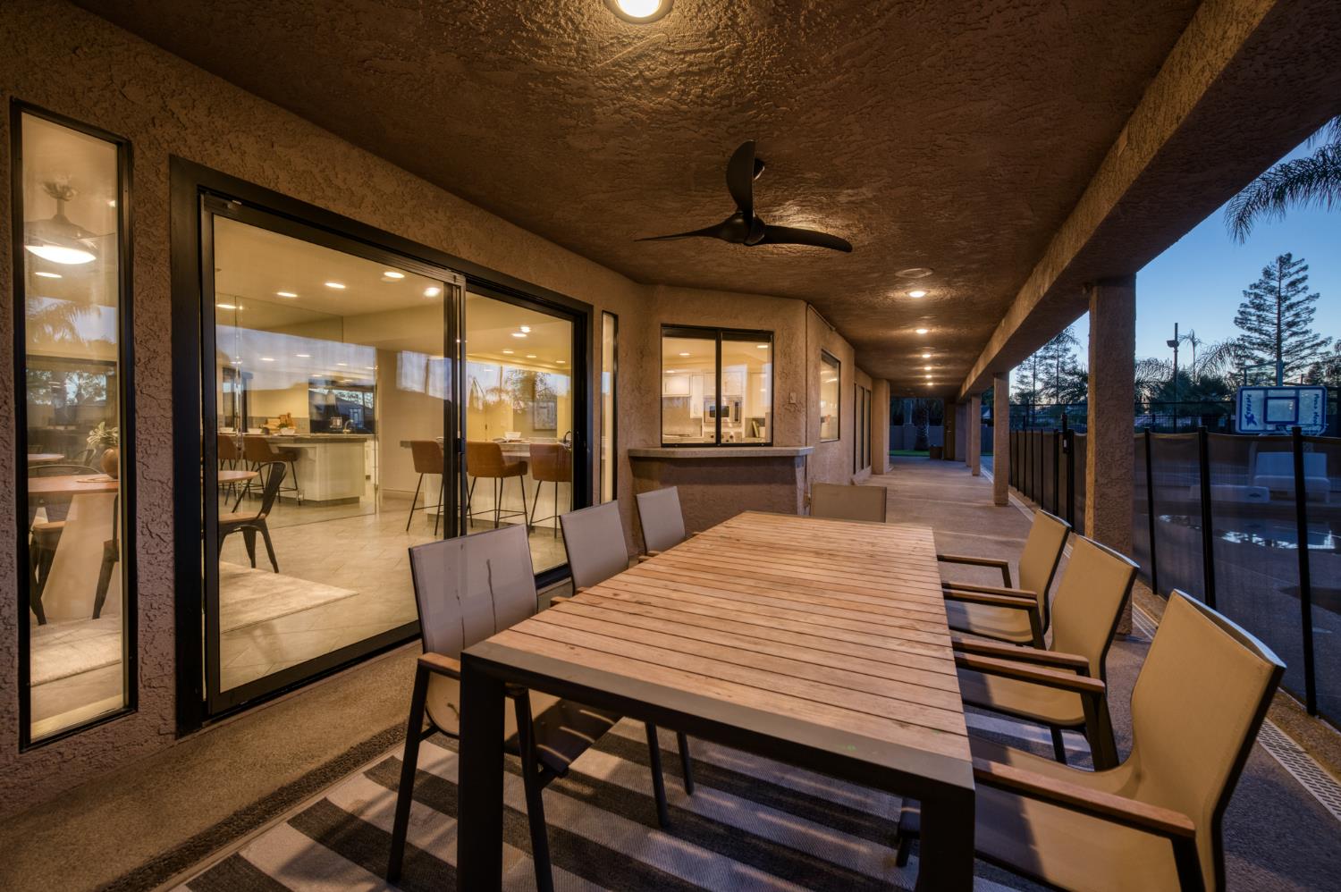 2788 W Bluff Ave, Fresno, CA 93711