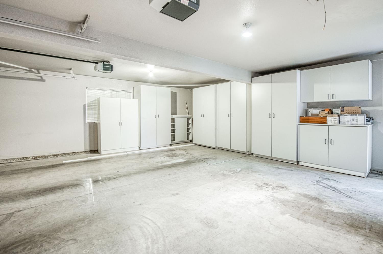 7258 N Channing Way, Fresno, CA 93711