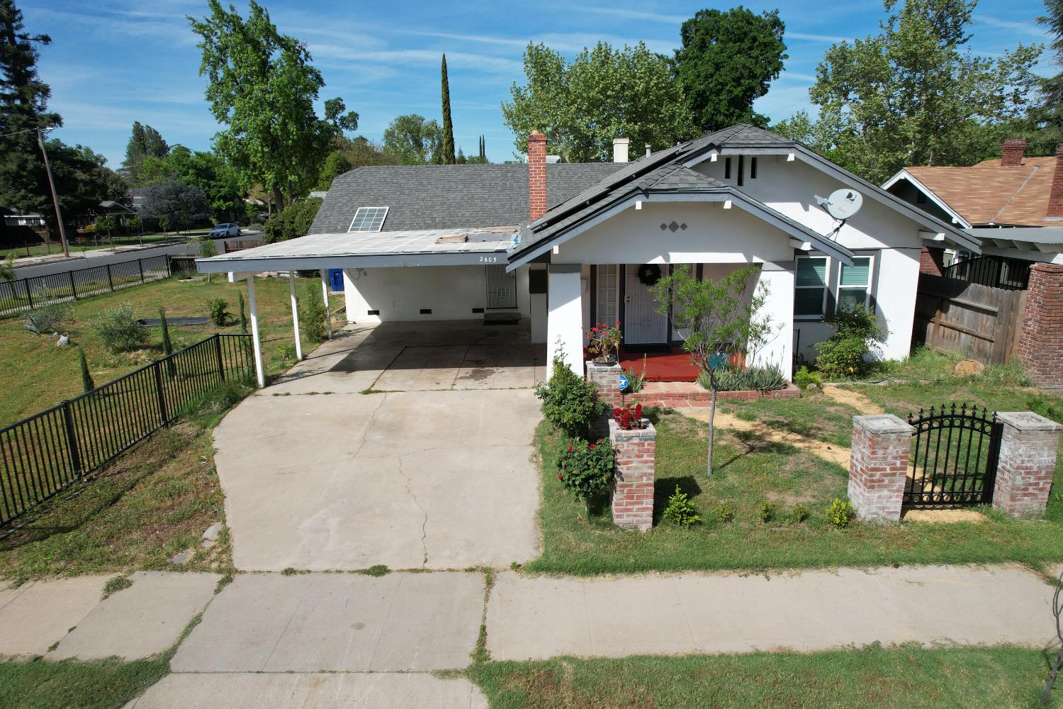 2605 N Wishon Ave, Fresno, CA 93704