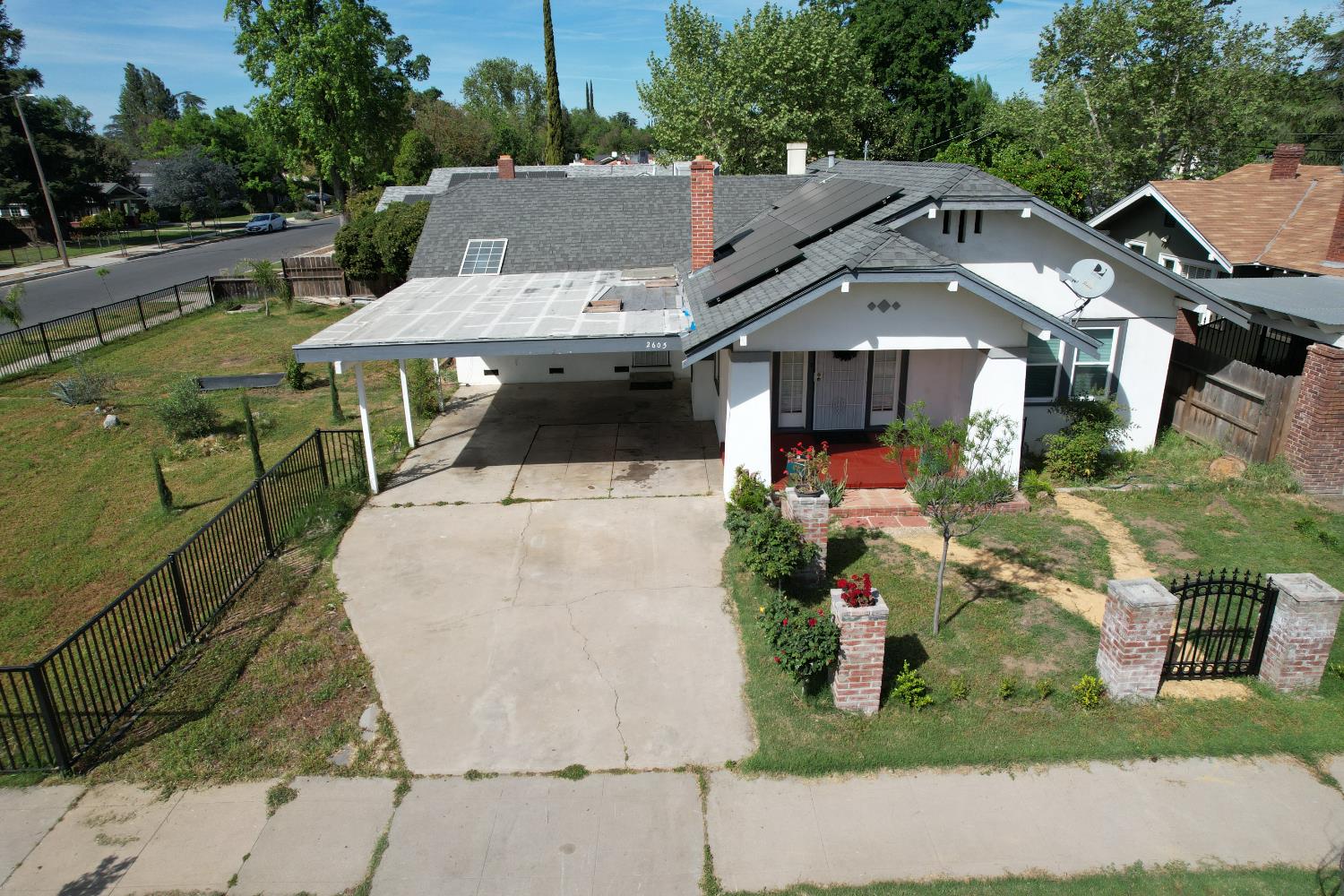 2605 N Wishon Ave, Fresno, CA 93704