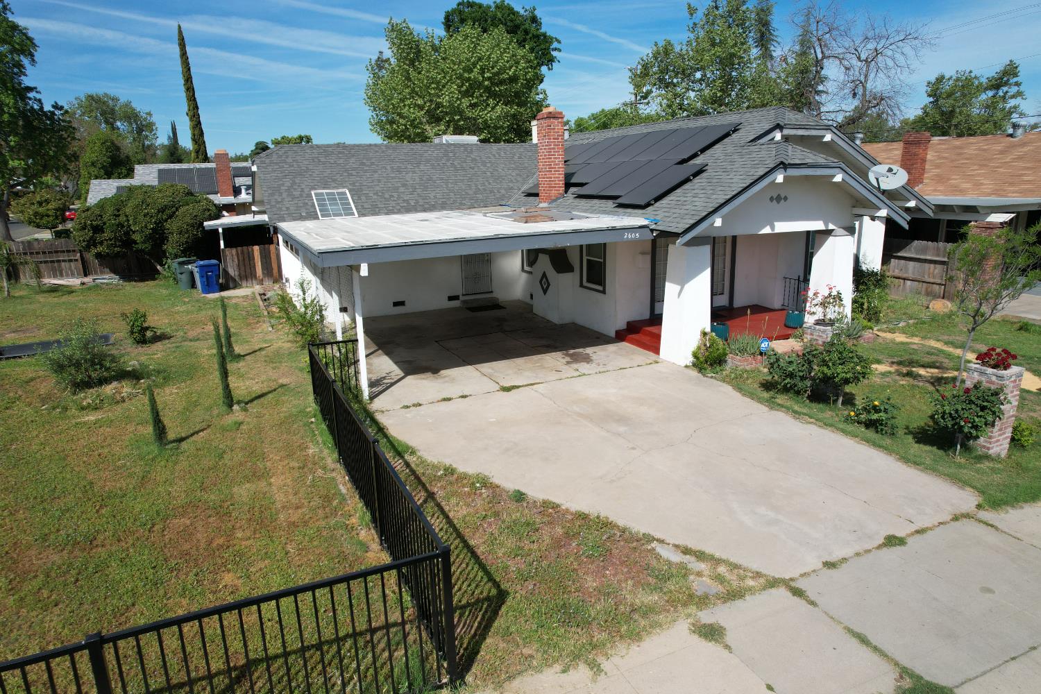 2605 N Wishon Ave, Fresno, CA 93704