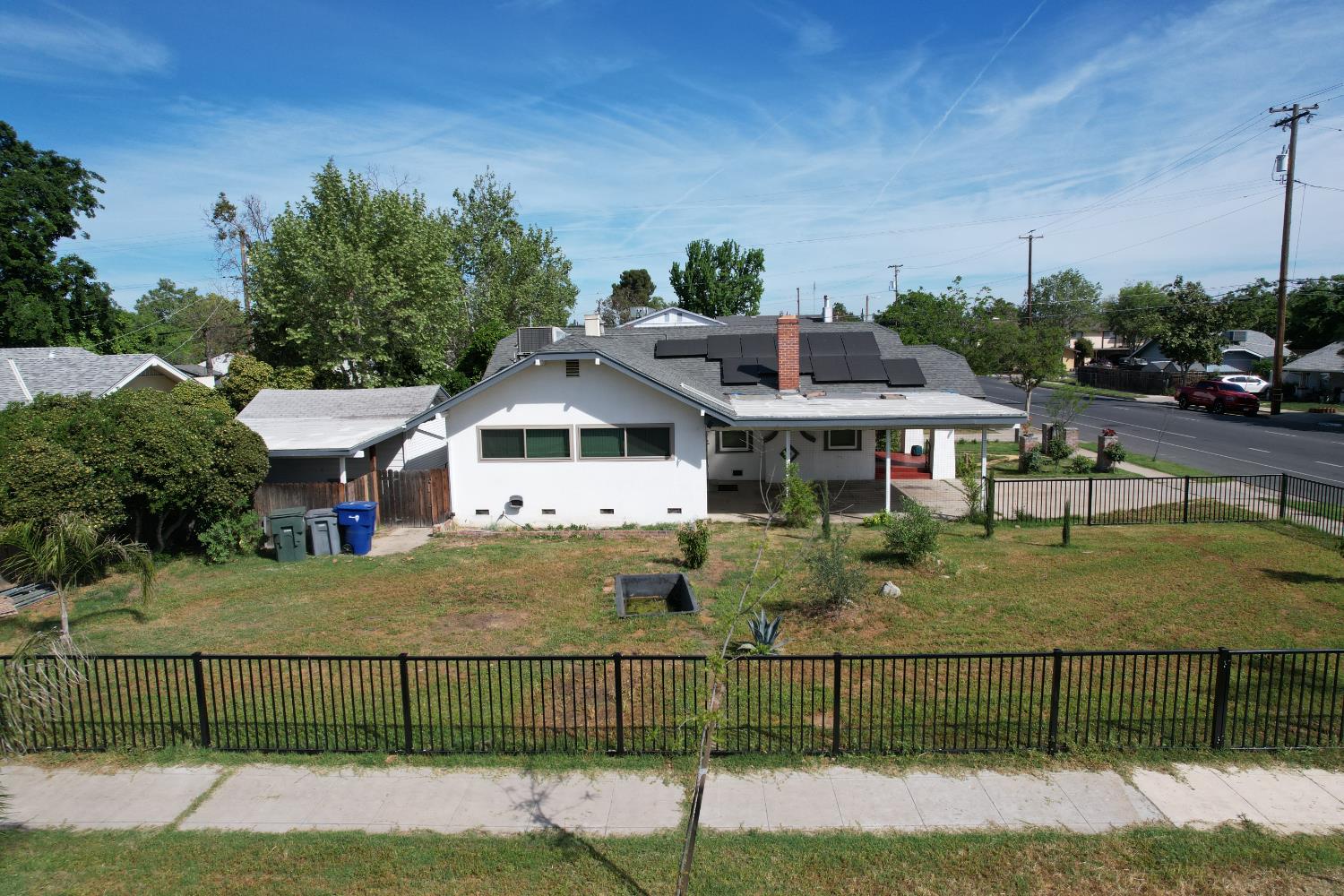 2605 N Wishon Ave, Fresno, CA 93704