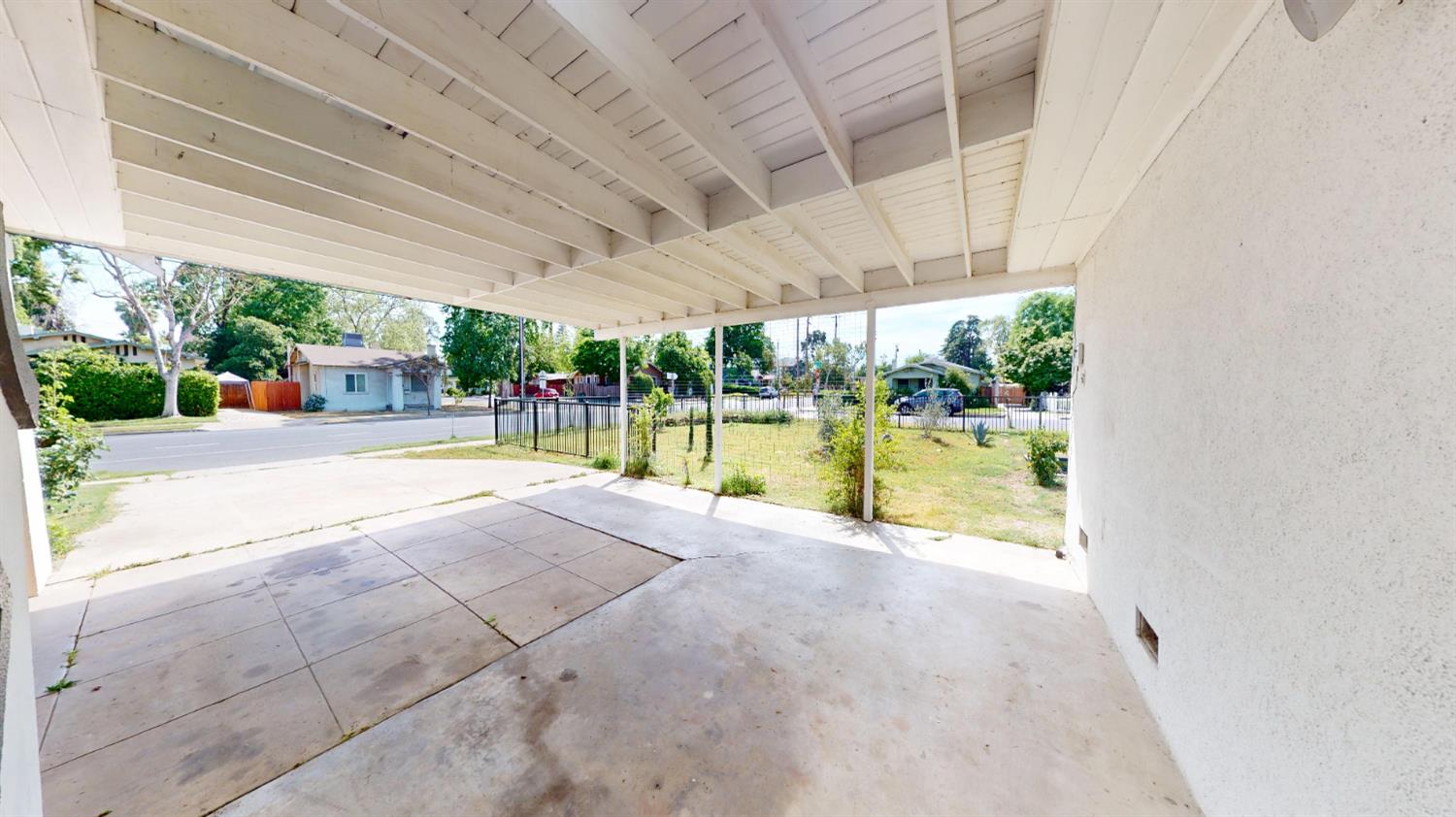 2605 N Wishon Ave, Fresno, CA 93704