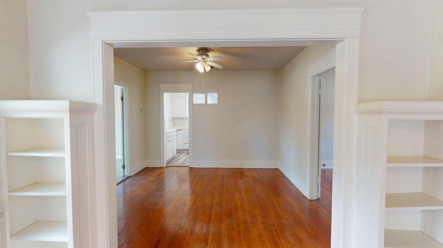 2605 N Wishon Ave, Fresno, CA 93704