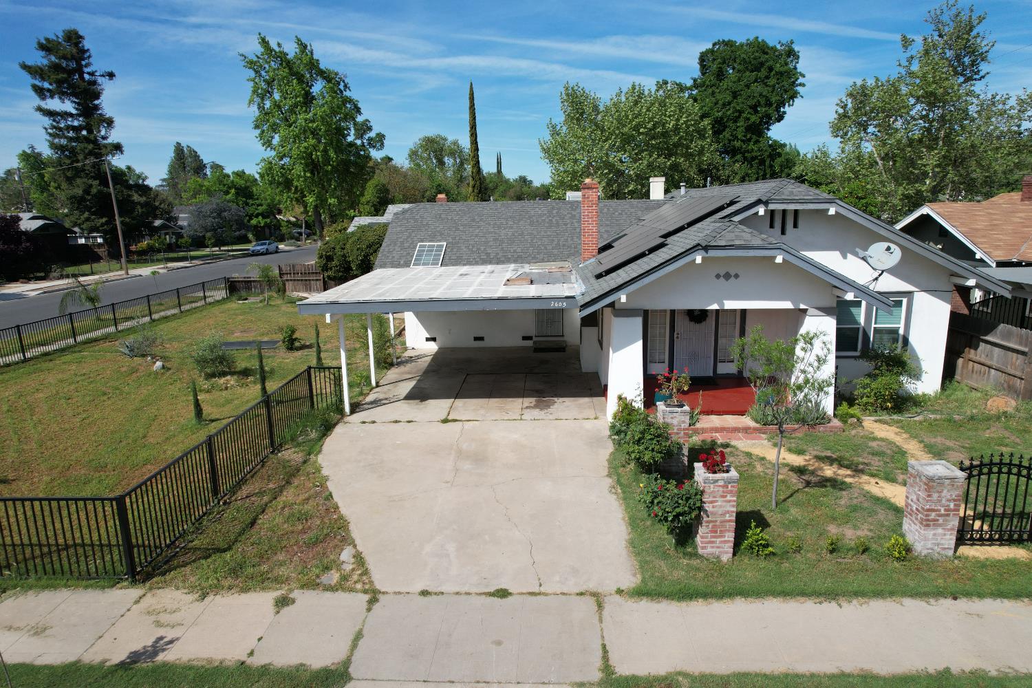2605 N Wishon Ave, Fresno, CA 93704