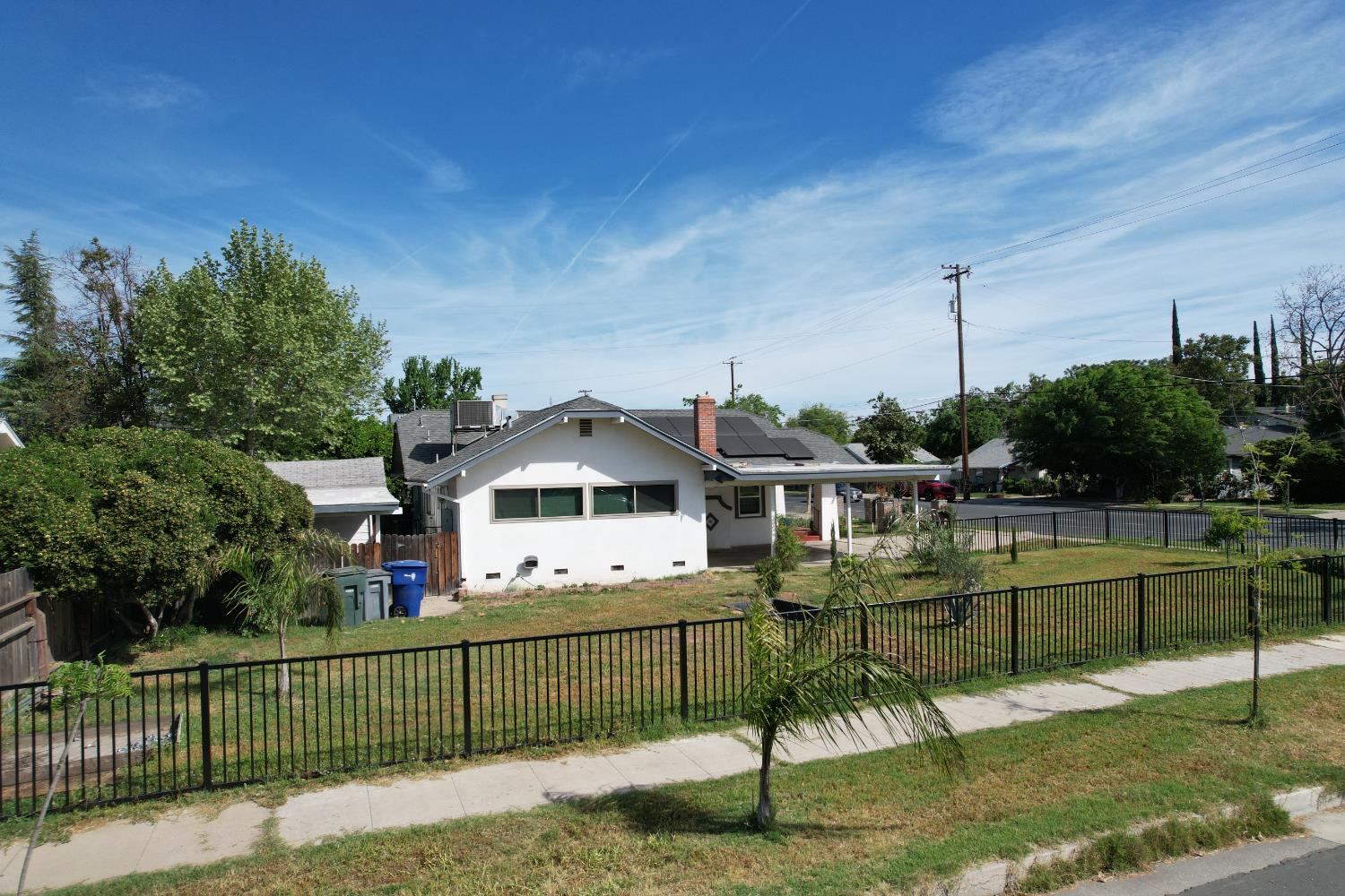 2605 N Wishon Ave, Fresno, CA 93704